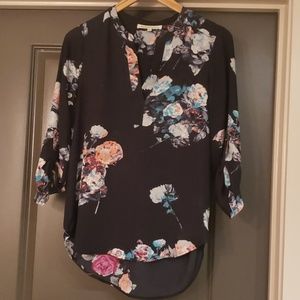 Ladies' Floral Top